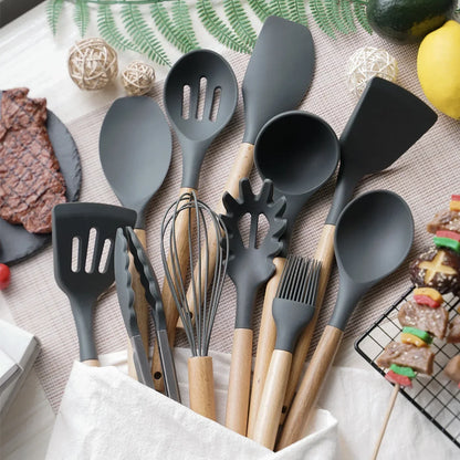 Juego de 12 Utensilios de Cocina de Silicona – Resistencia y Estilo en Tu Cocina